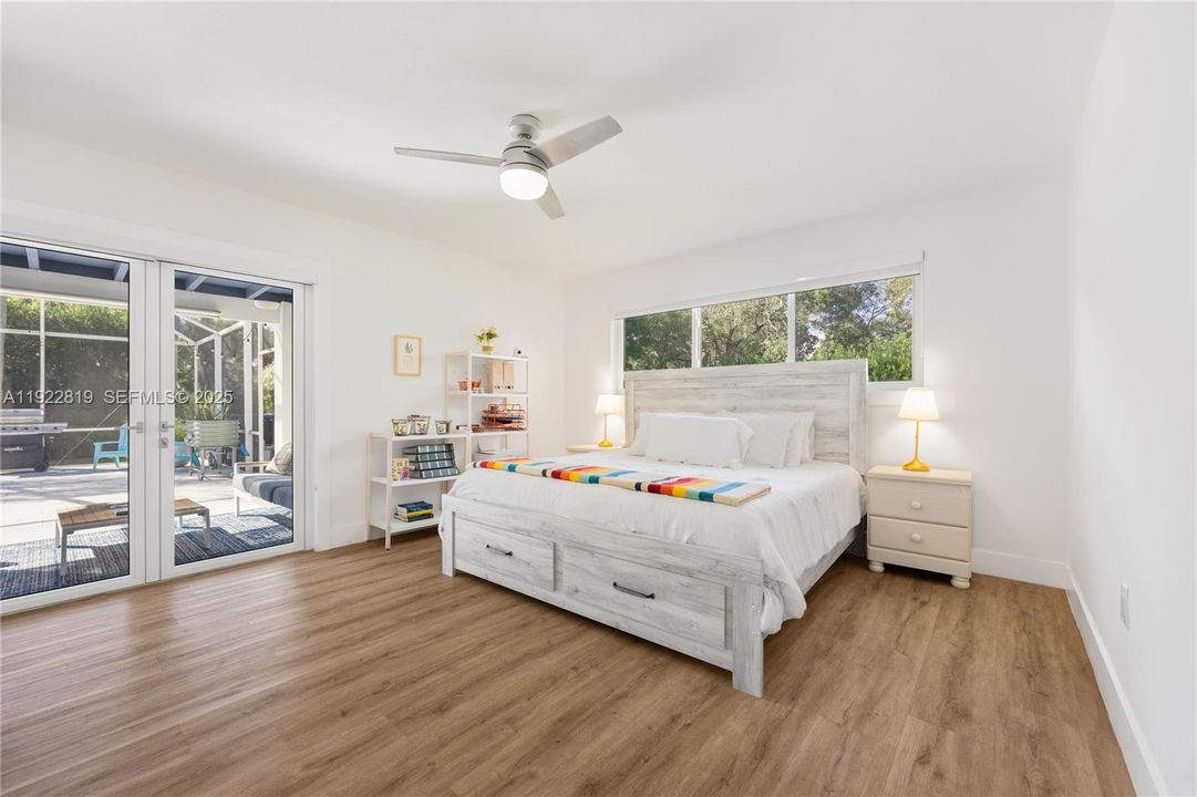 For Sale: $1,395,000 (3 beds, 2 baths, 2089 Square Feet)