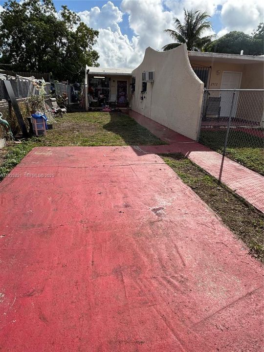 For Sale: $560,000 (0 beds, 0 baths, 1524 Square Feet)