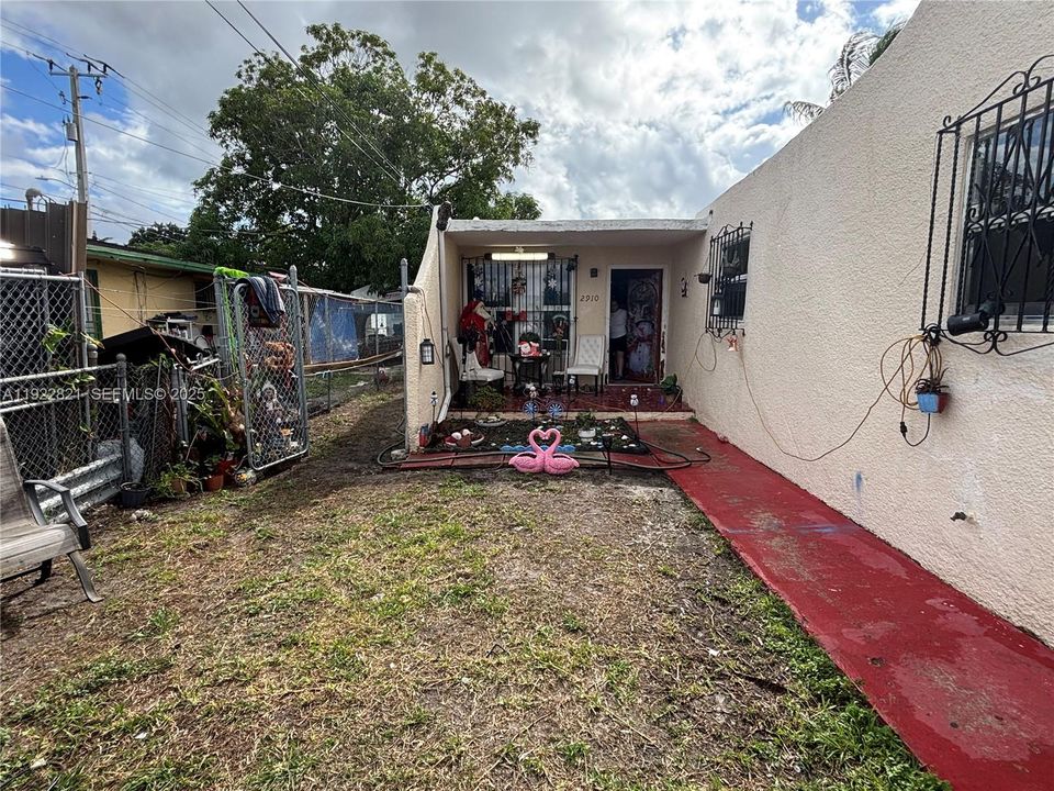 For Sale: $560,000 (0 beds, 0 baths, 1524 Square Feet)