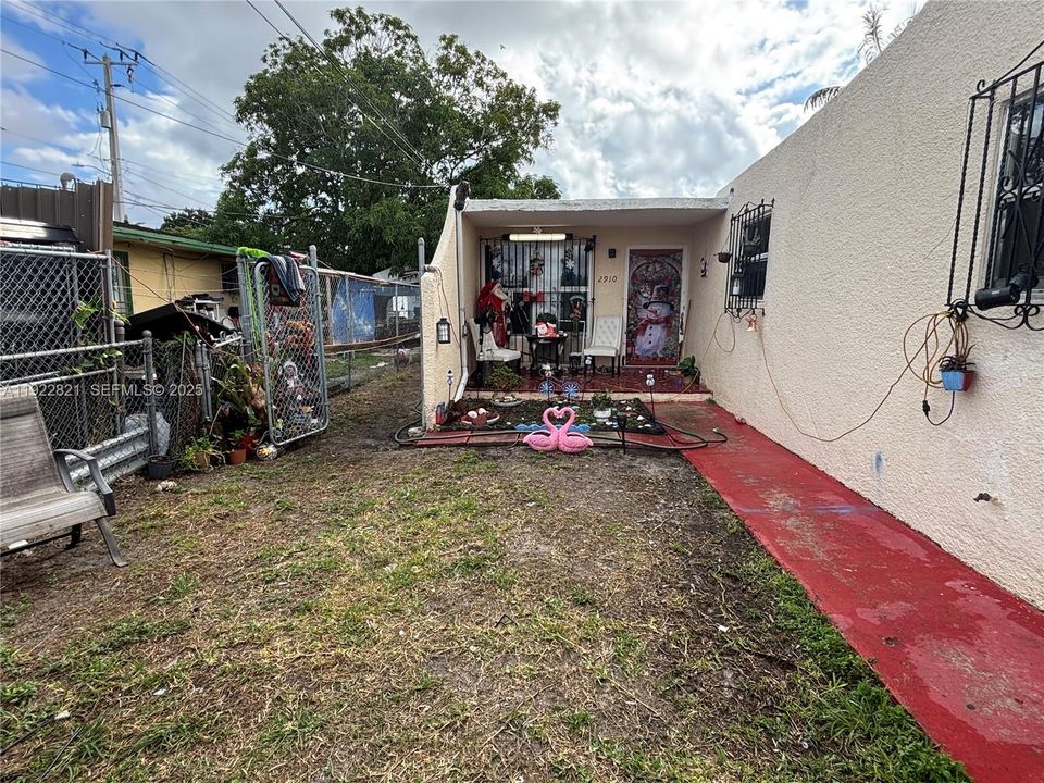 For Sale: $560,000 (0 beds, 0 baths, 1524 Square Feet)