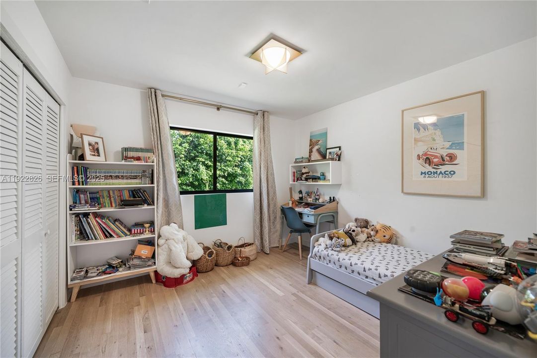 待售: $2,385,000 (5 贝兹, 3 浴室, 2962 平方英尺)