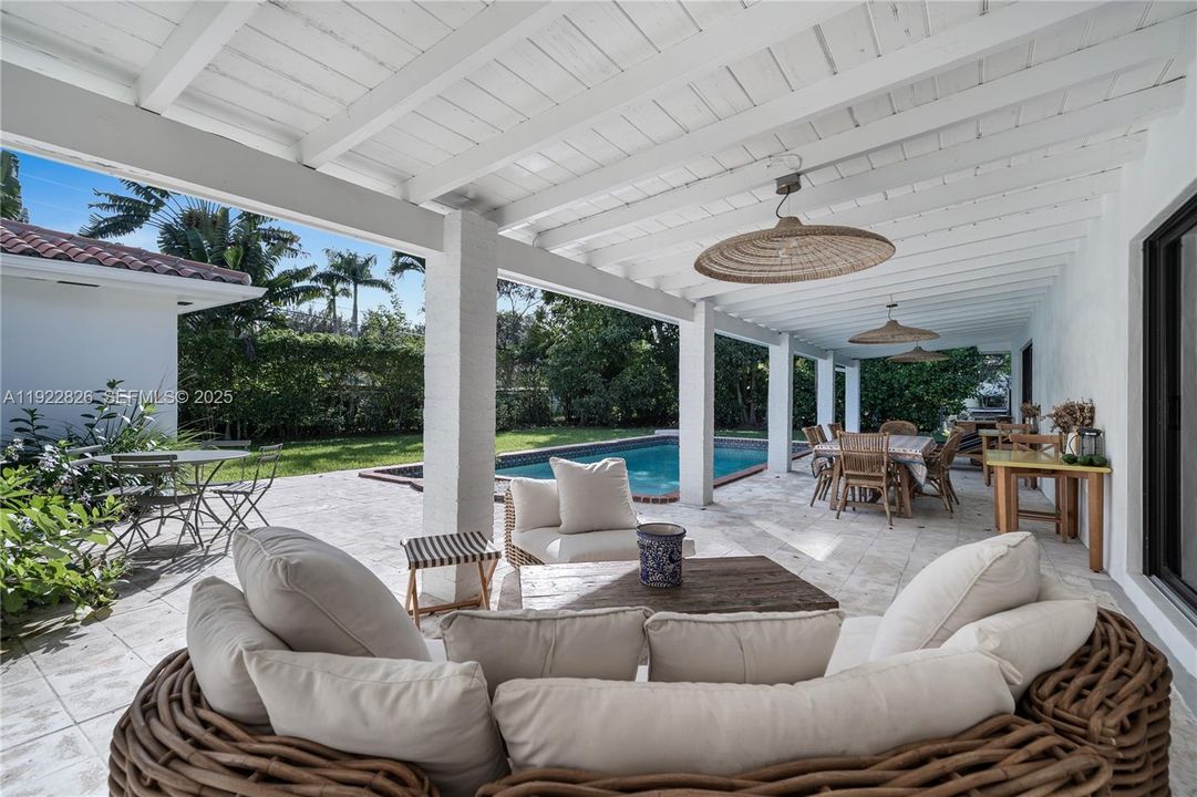 待售: $2,385,000 (5 贝兹, 3 浴室, 2962 平方英尺)