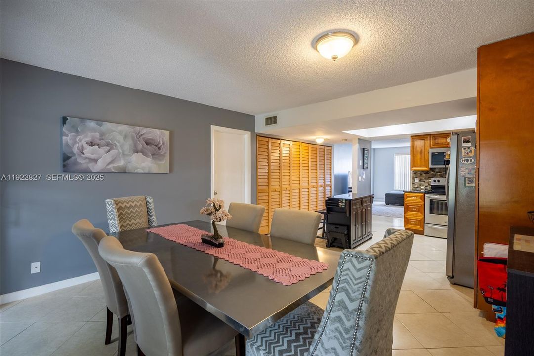 For Sale: $279,000 (2 beds, 2 baths, 0 Square Feet)