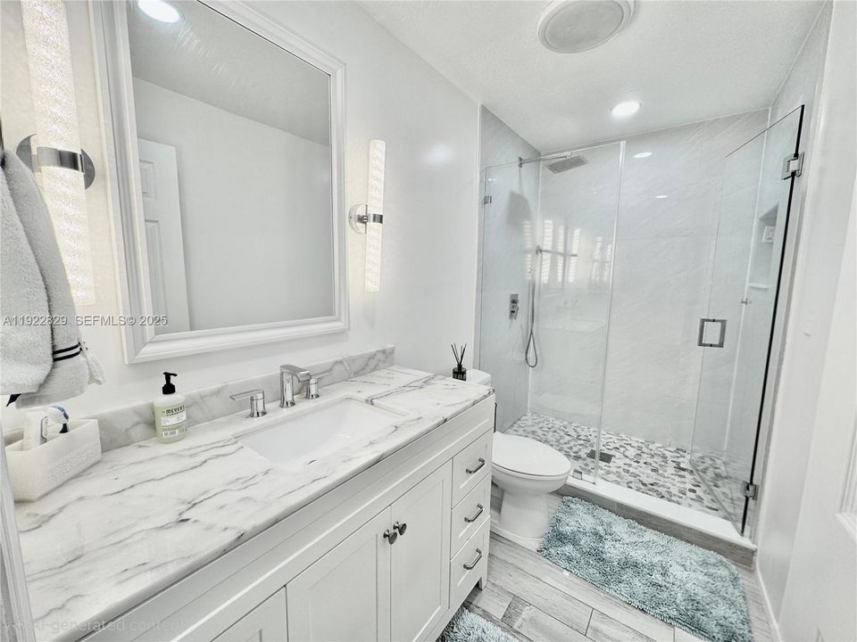 待售: $550,000 (4 贝兹, 2 浴室, 1886 平方英尺)