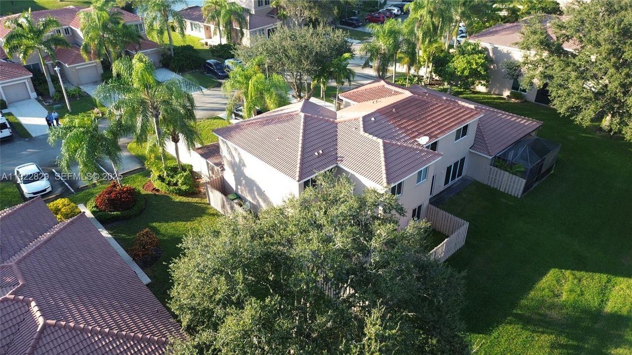 待售: $550,000 (4 贝兹, 2 浴室, 1886 平方英尺)