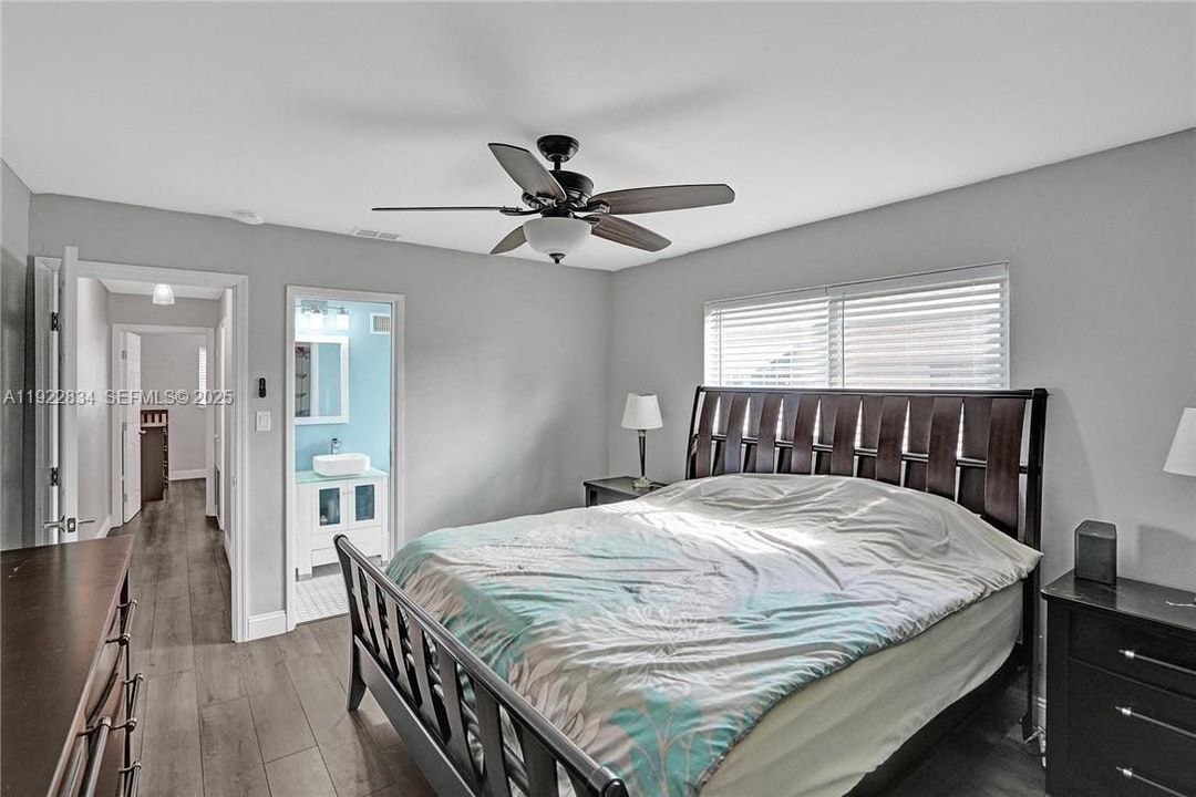 待售: $460,000 (3 贝兹, 2 浴室, 1802 平方英尺)