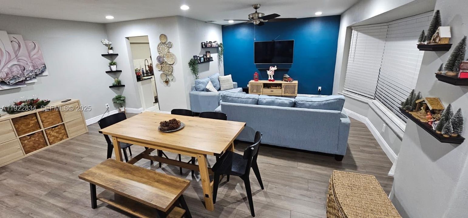 待售: $460,000 (3 贝兹, 2 浴室, 1802 平方英尺)