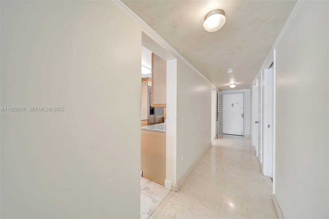For Sale: $505,000 (2 beds, 2 baths, 1330 Square Feet)
