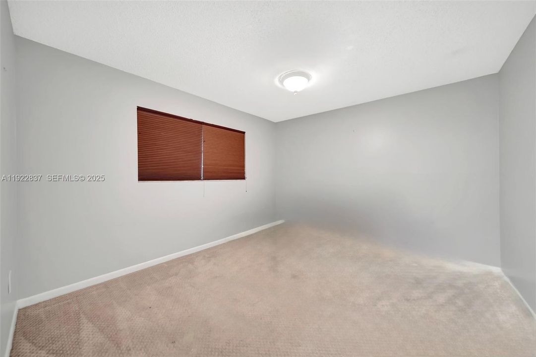 For Sale: $505,000 (2 beds, 2 baths, 1330 Square Feet)