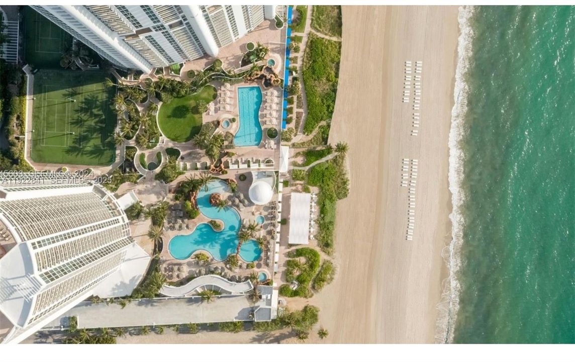 На продажу: $230,000 (0 спален, 1 ванн, 664 Квадратных фут)