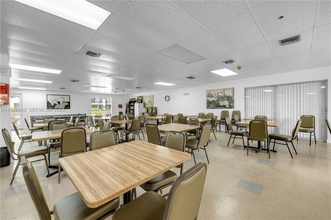 En Venta: $70,000 (1 camas, 1 baños, 688 Pies cuadrados)