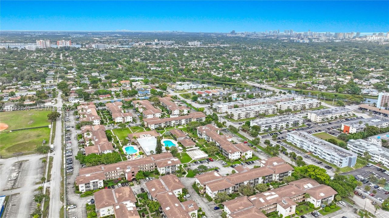 En Venta: $70,000 (1 camas, 1 baños, 688 Pies cuadrados)