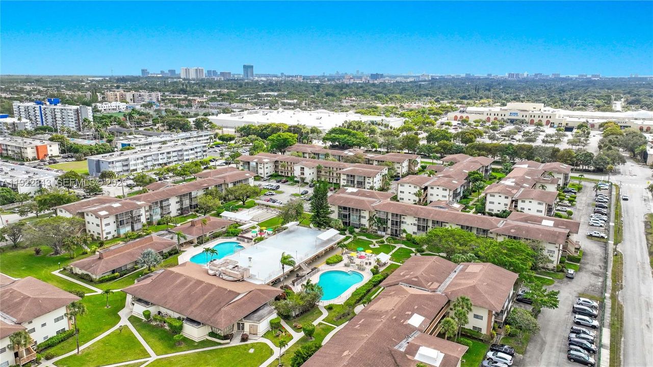 En Venta: $70,000 (1 camas, 1 baños, 688 Pies cuadrados)