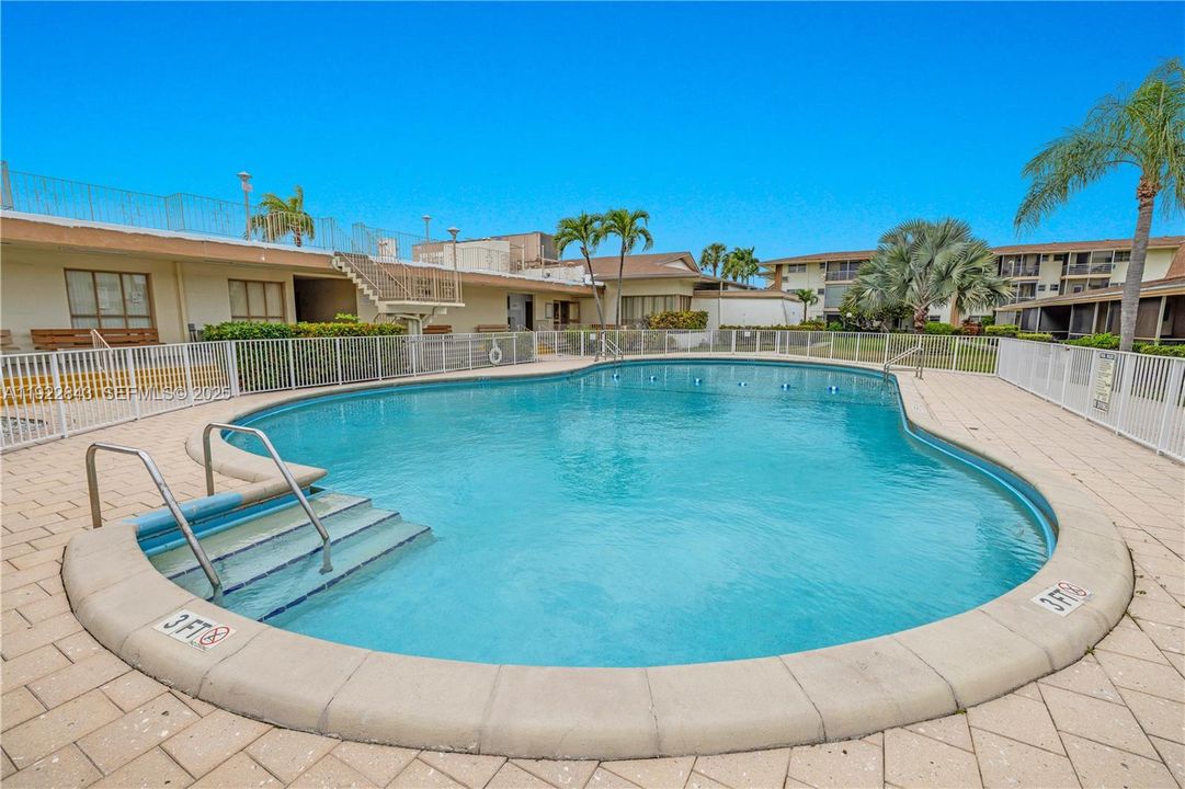 En Venta: $70,000 (1 camas, 1 baños, 688 Pies cuadrados)