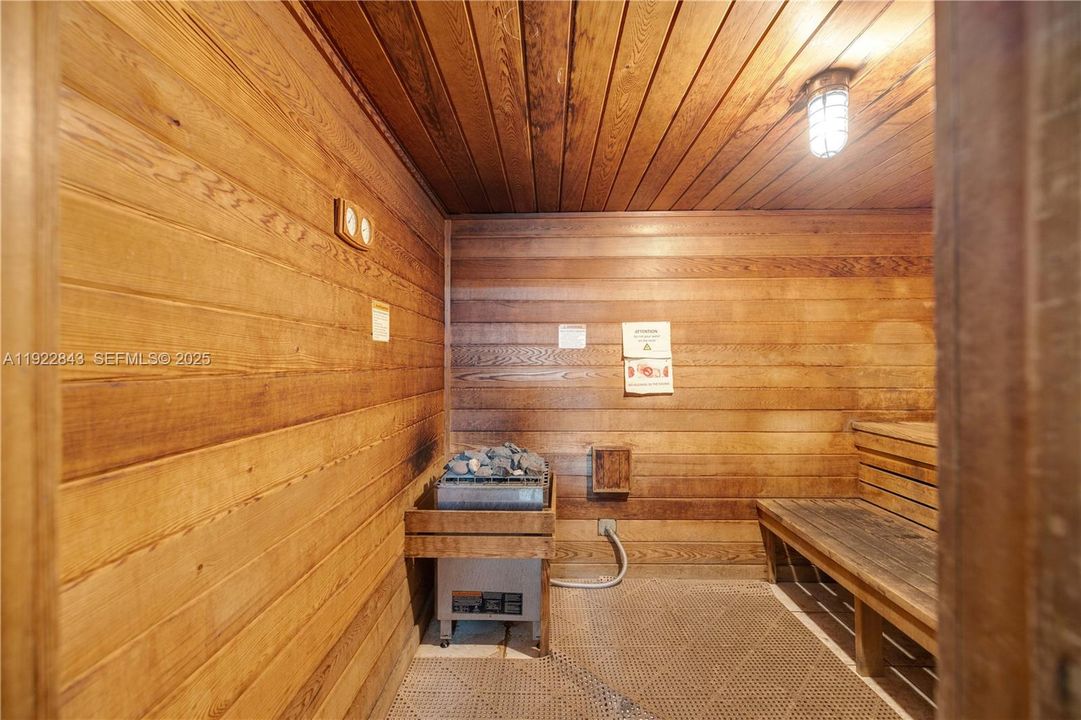 En Venta: $70,000 (1 camas, 1 baños, 688 Pies cuadrados)