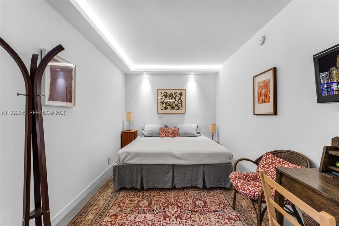 待售: $1,750,000 (3 贝兹, 3 浴室, 1864 平方英尺)