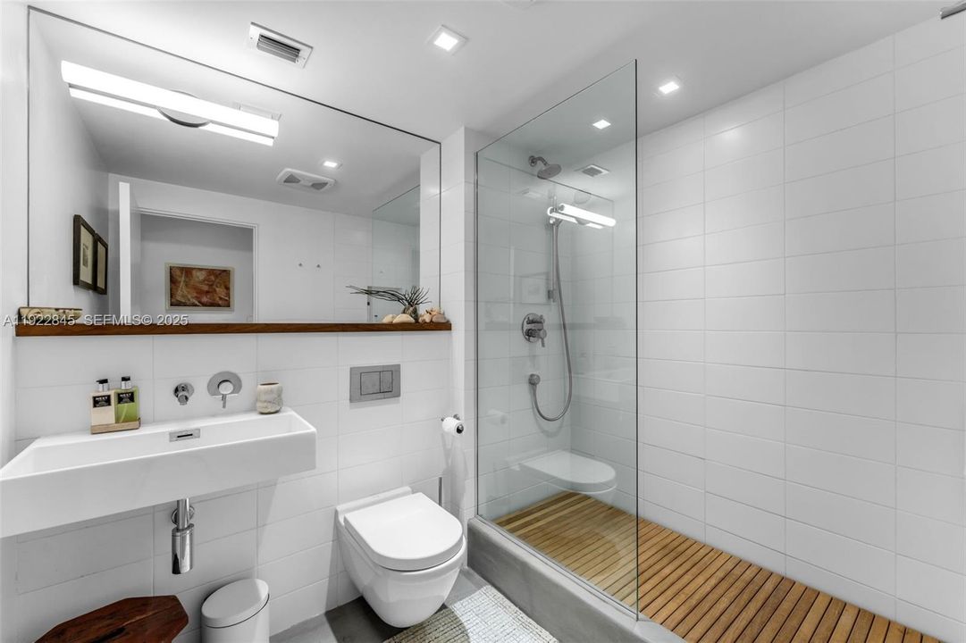 待售: $1,750,000 (3 贝兹, 3 浴室, 1864 平方英尺)