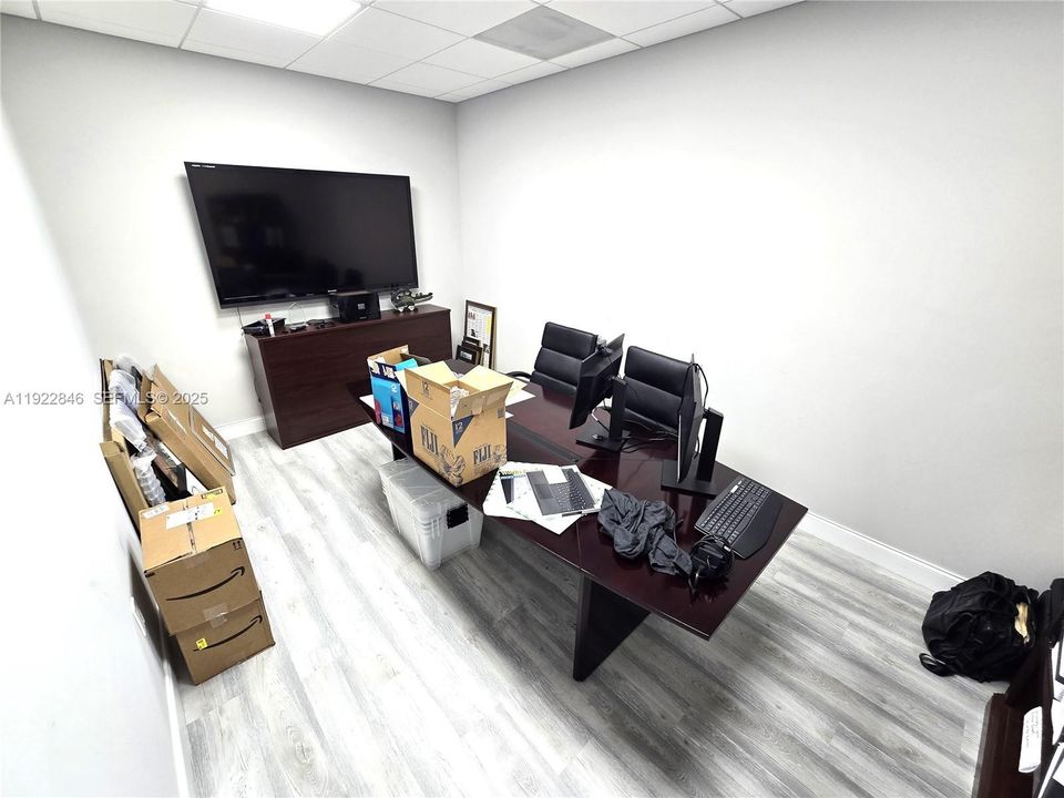 For Rent: $4,533 (0 beds, 0 baths, 0 Square Feet)