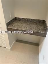 For Rent: $1,750 (0 beds, 1 baths, 456 Square Feet)