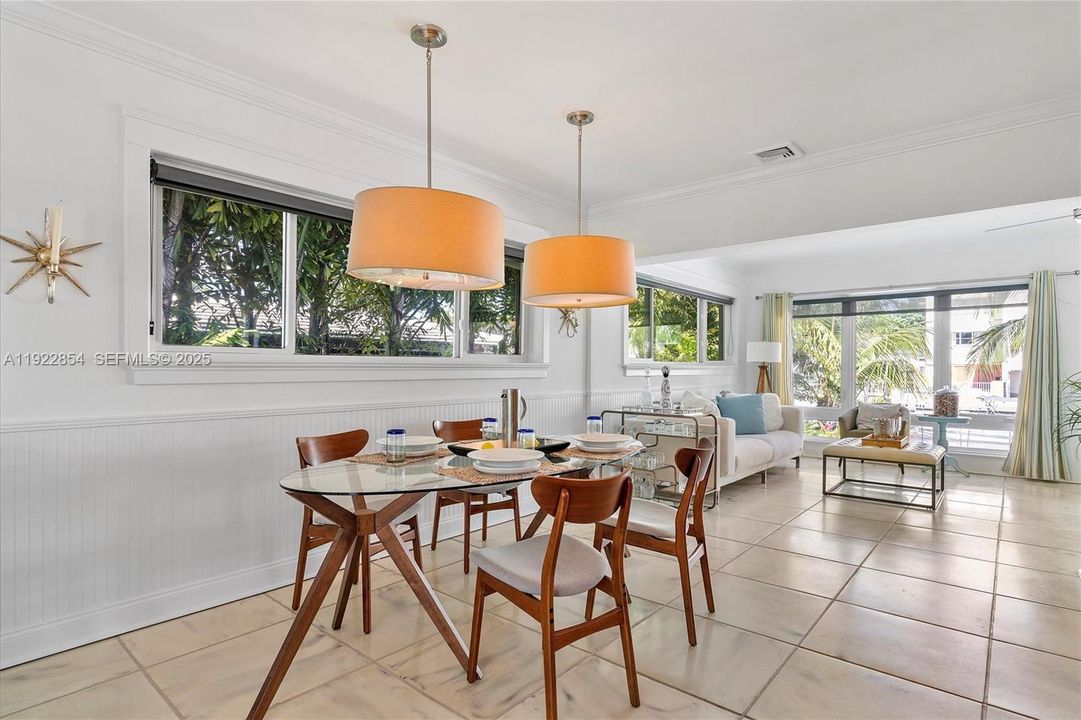 В аренду: $15,000 (4 спален, 3 ванн, 2509 Квадратных фут)