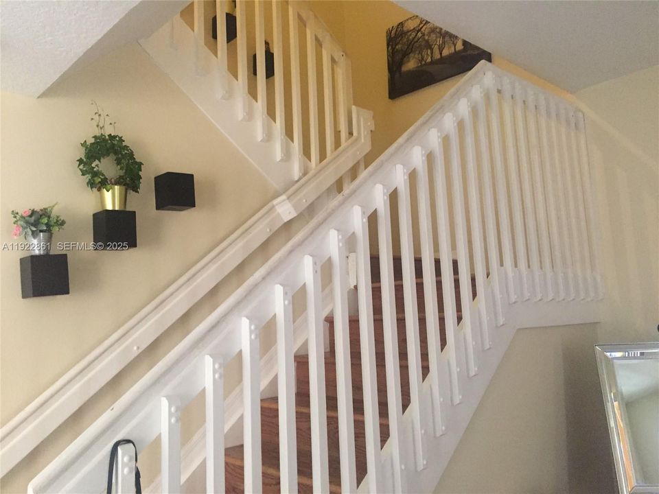 出租: $2,700 (3 贝兹, 2 浴室, 1391 平方英尺)