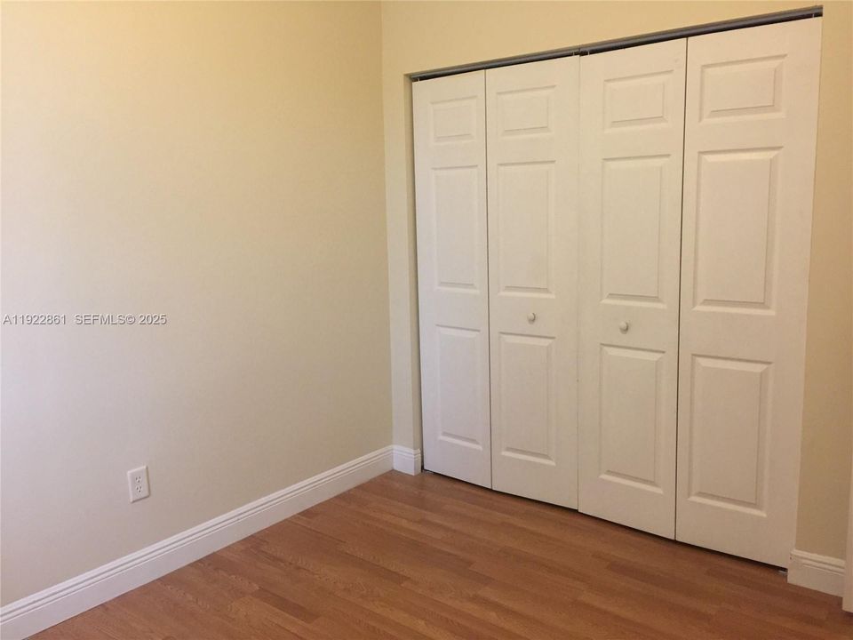 出租: $2,700 (3 贝兹, 2 浴室, 1391 平方英尺)