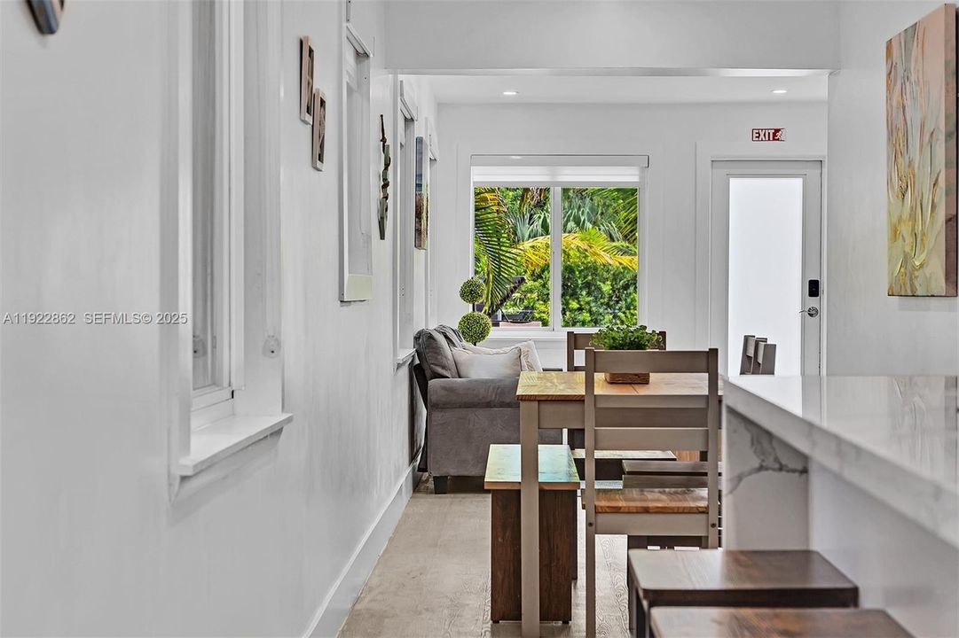 待售: $500,000 (4 贝兹, 3 浴室, 1262 平方英尺)