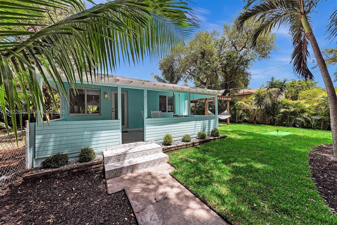 待售: $500,000 (4 贝兹, 3 浴室, 1262 平方英尺)