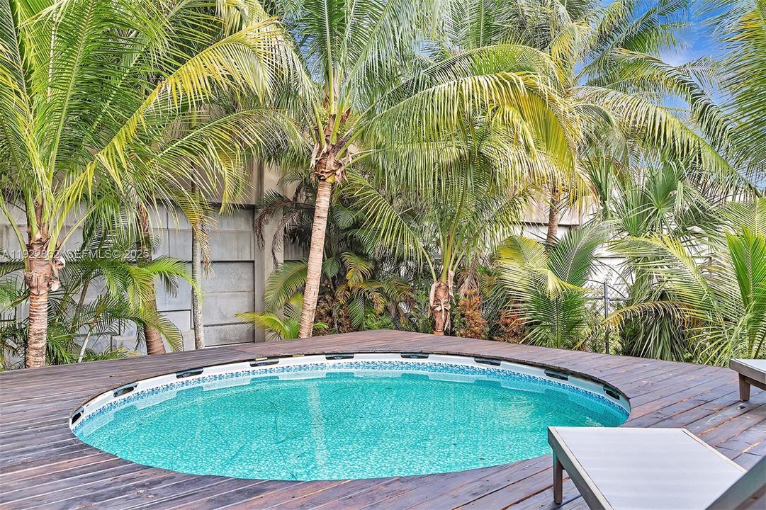 待售: $500,000 (4 贝兹, 3 浴室, 1262 平方英尺)