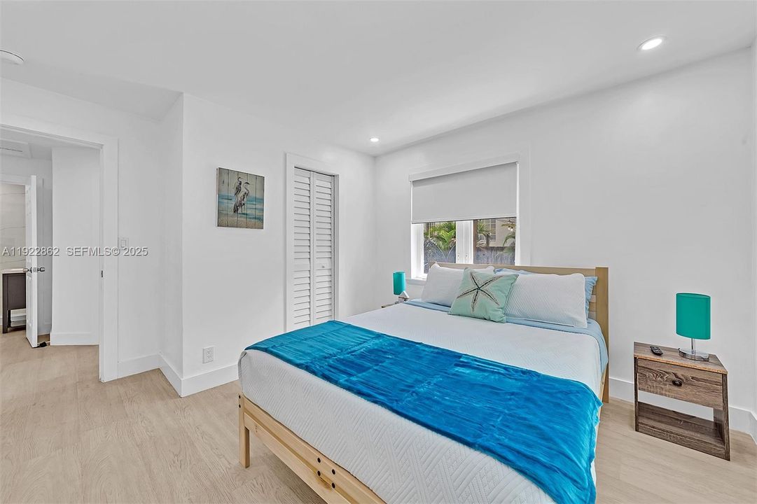 待售: $500,000 (4 贝兹, 3 浴室, 1262 平方英尺)