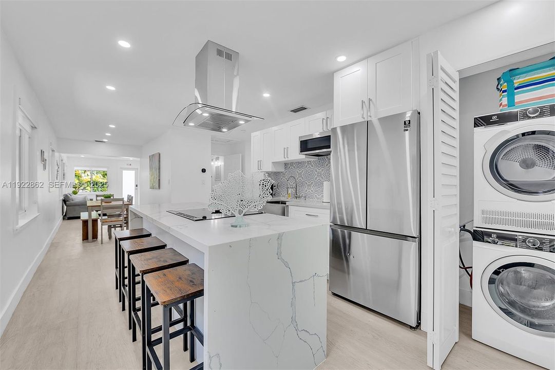 待售: $500,000 (4 贝兹, 3 浴室, 1262 平方英尺)