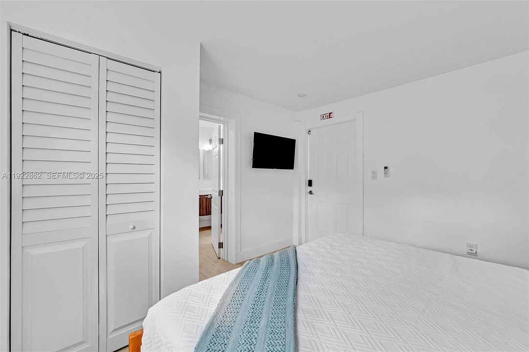 待售: $500,000 (4 贝兹, 3 浴室, 1262 平方英尺)