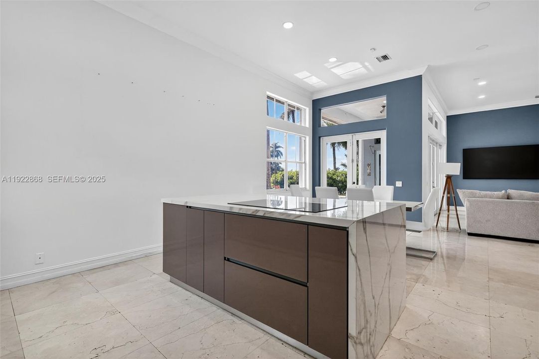 En Renta: $5,490 (3 camas, 3 baños, 2281 Pies cuadrados)