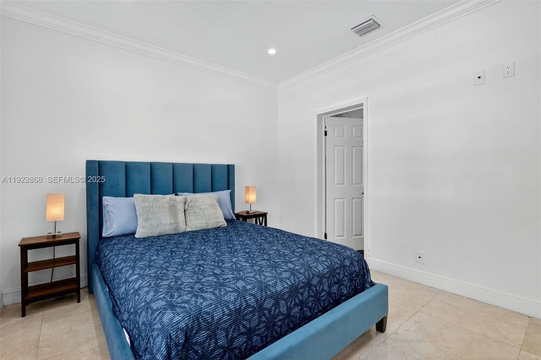 En Renta: $5,490 (3 camas, 3 baños, 2281 Pies cuadrados)