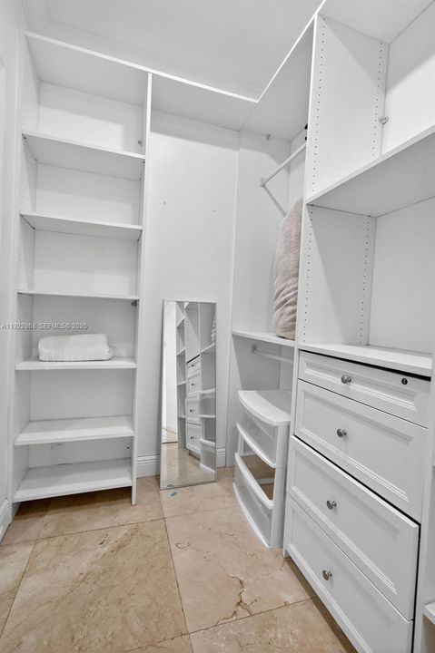 En Renta: $5,490 (3 camas, 3 baños, 2281 Pies cuadrados)