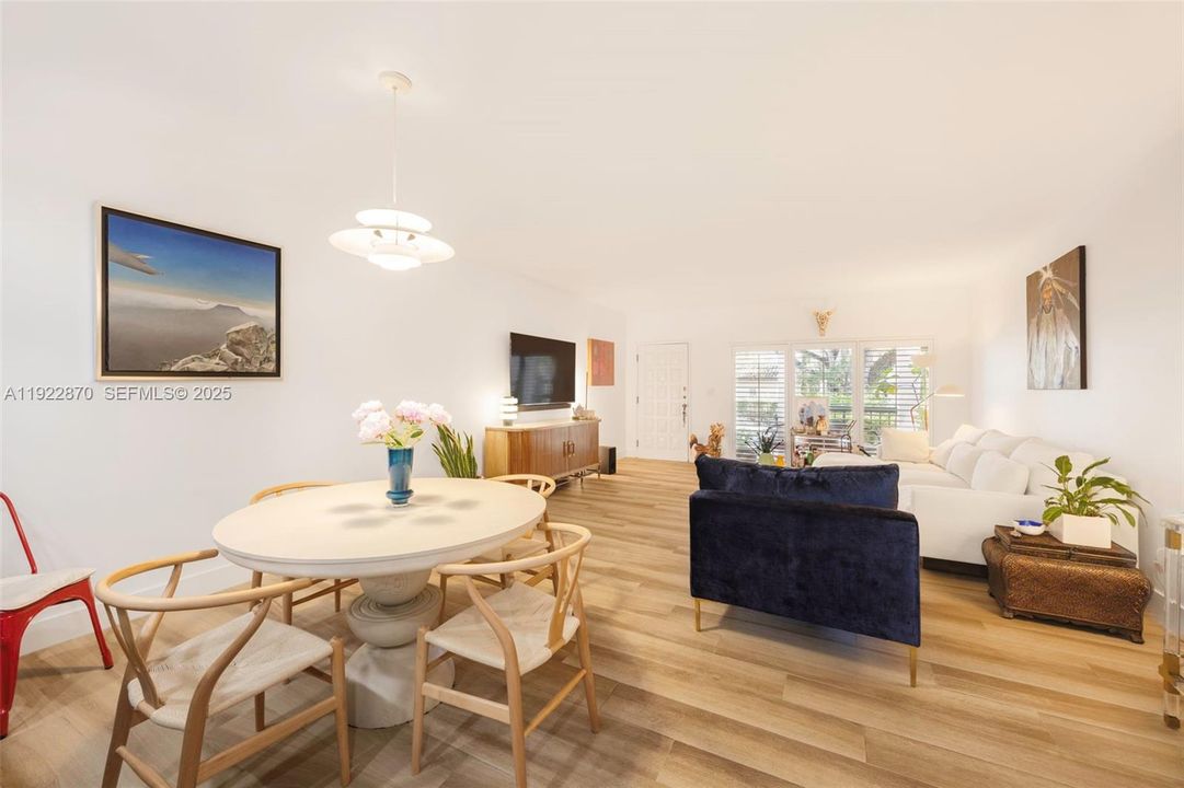 For Rent: $6,000 (2 beds, 2 baths, 1515 Square Feet)