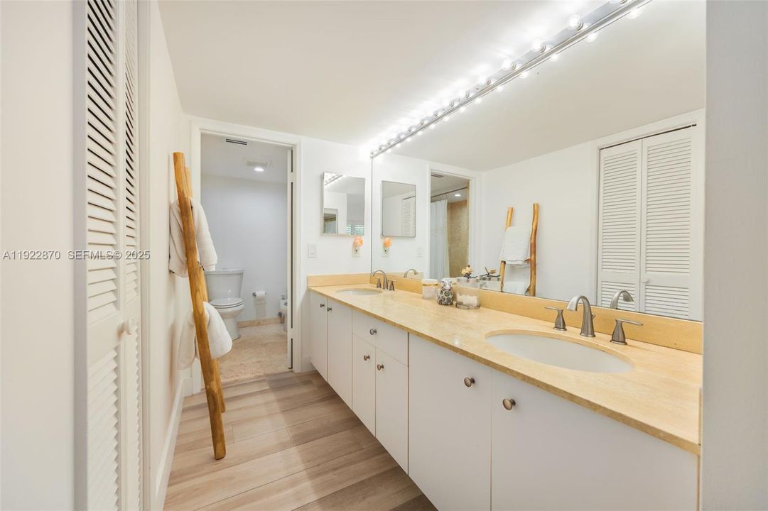 For Rent: $6,000 (2 beds, 2 baths, 1515 Square Feet)