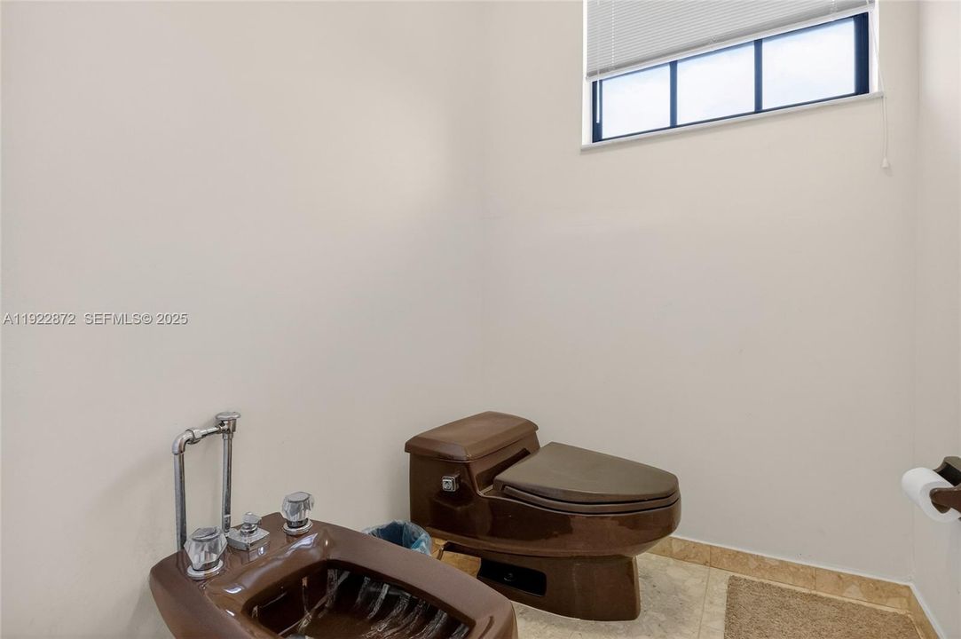 For Sale: $1,499,900 (4 beds, 3 baths, 3526 Square Feet)