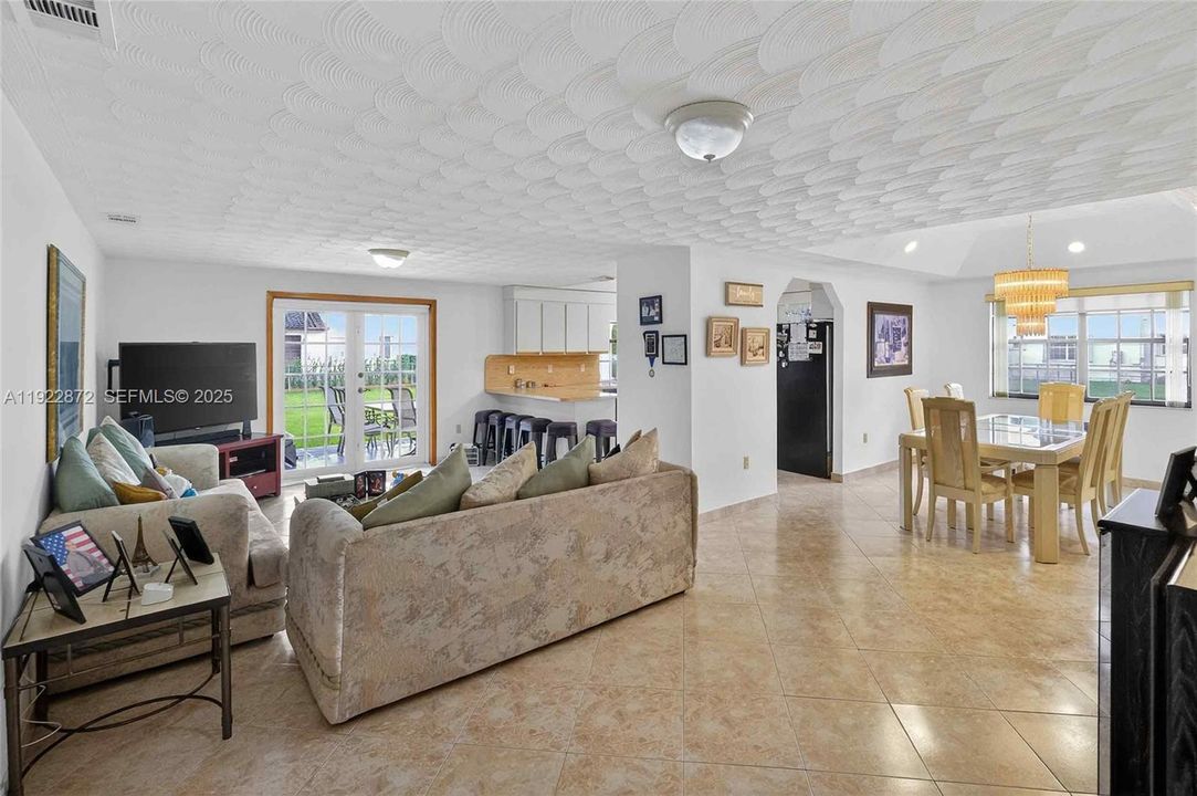 For Sale: $1,499,900 (4 beds, 3 baths, 3526 Square Feet)