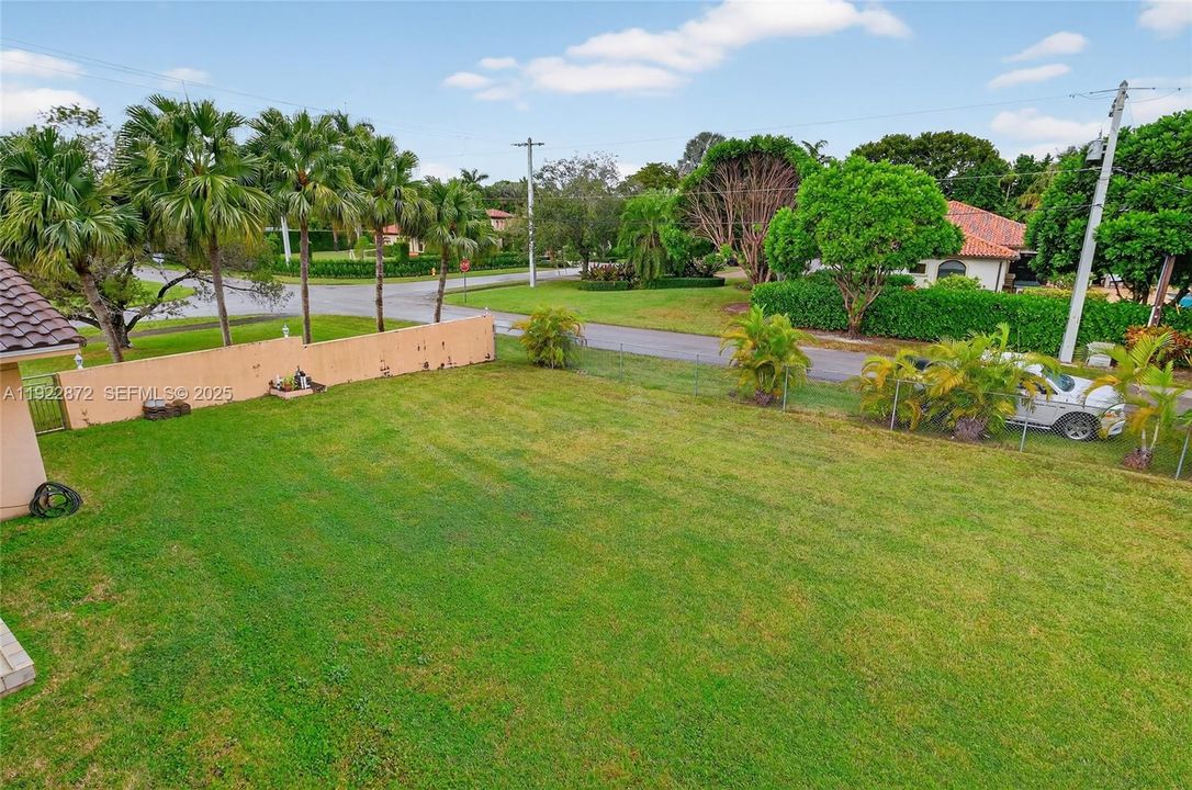 For Sale: $1,499,900 (4 beds, 3 baths, 3526 Square Feet)