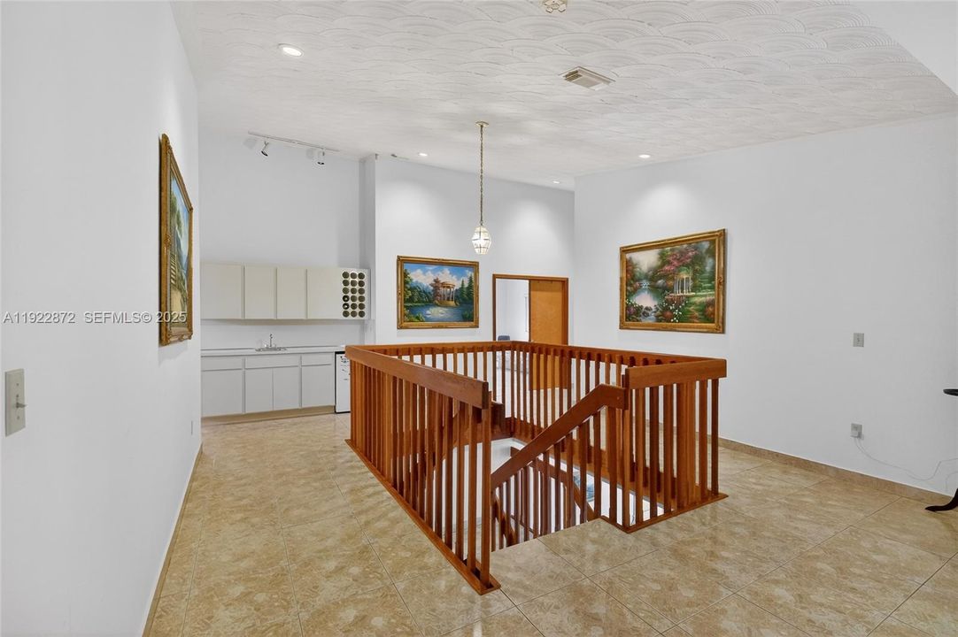 For Sale: $1,499,900 (4 beds, 3 baths, 3526 Square Feet)