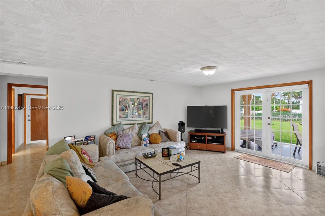 For Sale: $1,499,900 (4 beds, 3 baths, 3526 Square Feet)