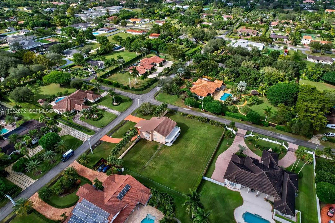 For Sale: $1,499,900 (4 beds, 3 baths, 3526 Square Feet)