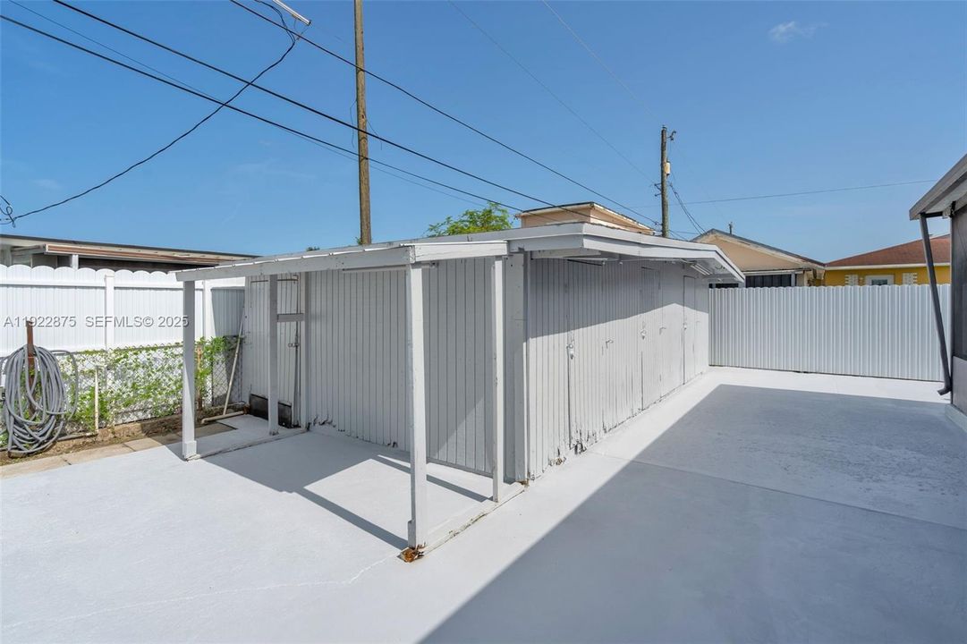 For Sale: $539,000 (3 beds, 1 baths, 1403 Square Feet)