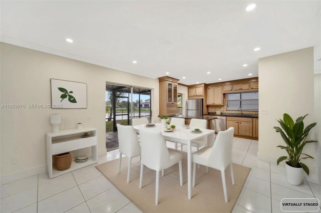 En Venta: $490,000 (3 camas, 2 baños, 1986 Pies cuadrados)