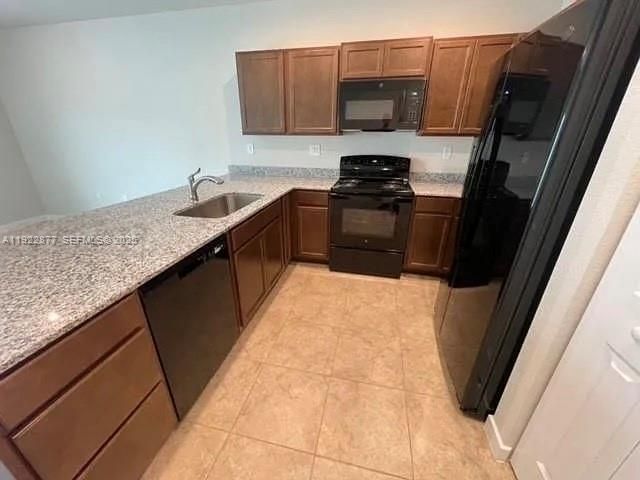 For Rent: $2,700 (3 beds, 3 baths, 1425 Square Feet)