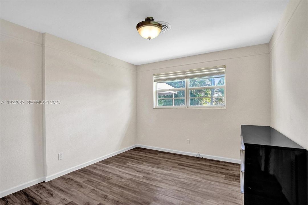 For Sale: $1,350,000 (4 beds, 3 baths, 2397 Square Feet)