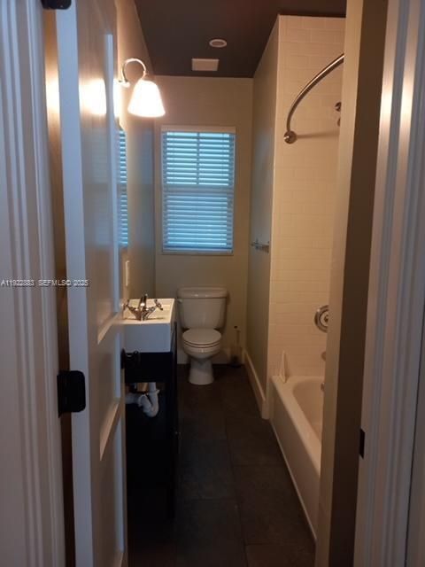 For Rent: $1,765 (1 beds, 1 baths, 530 Square Feet)