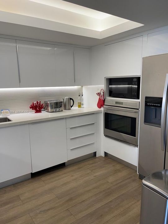 For Rent: $4,500 (2 beds, 2 baths, 1357 Square Feet)