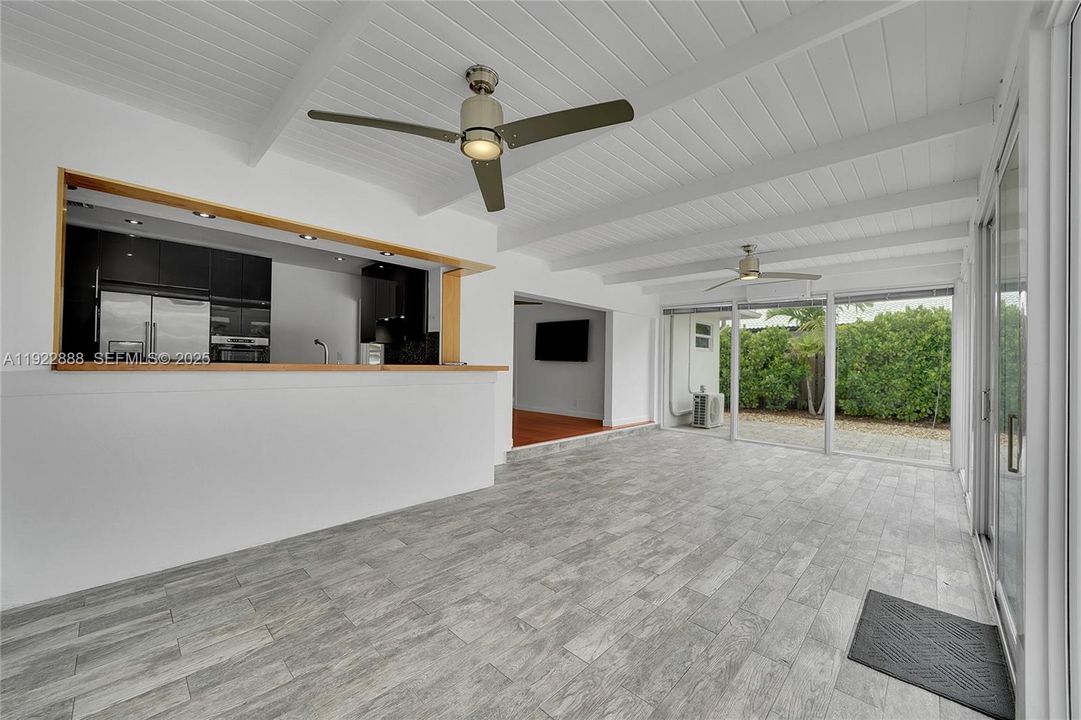 For Sale: $750,000 (4 beds, 2 baths, 2192 Square Feet)